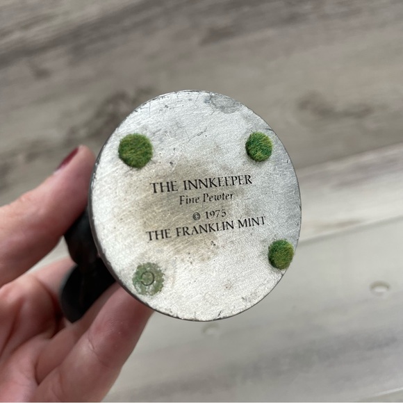 "The Innkeeper" Franklin Mint People of Colonial America Pewter Figurine 1975 - Picture 5 of 6